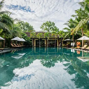 Mulberry Collection Silk Village ***** Hoi An